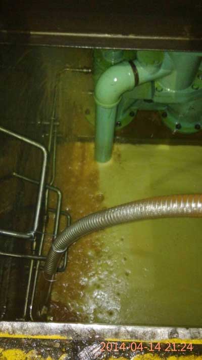 主機潤滑油乳化嚴重